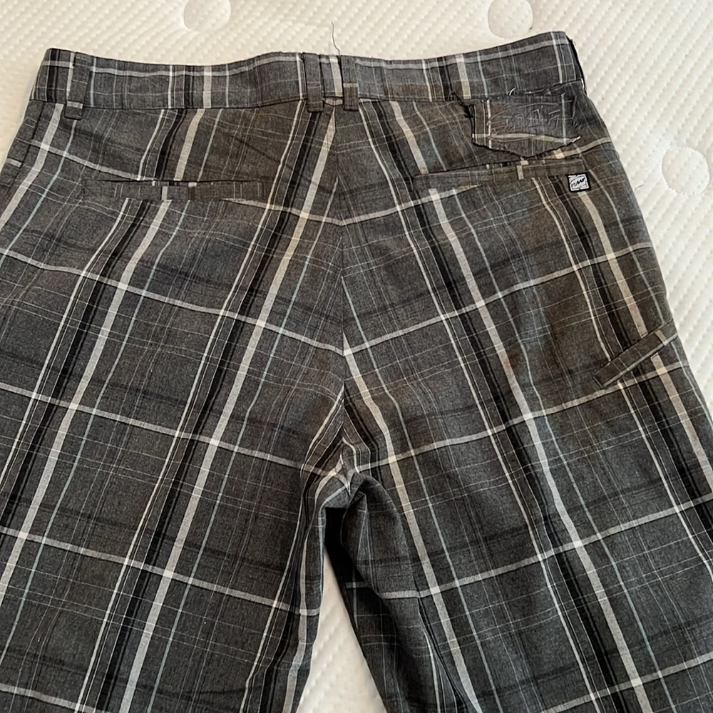 Shorts - Picture 2 of 2